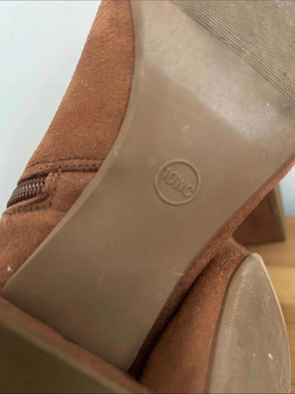Women’s Brown Over-the-Knee Block Heel Boots
